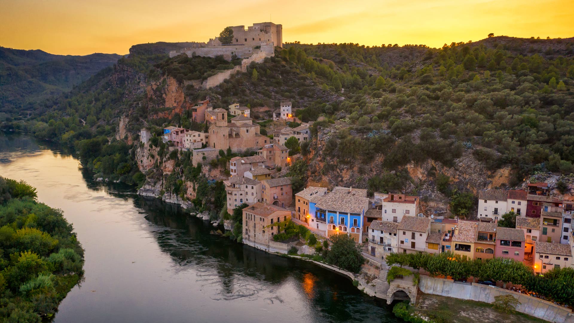 Bing Wallpaper (IN) 20250528 - Wednesday, 28th May, 2025