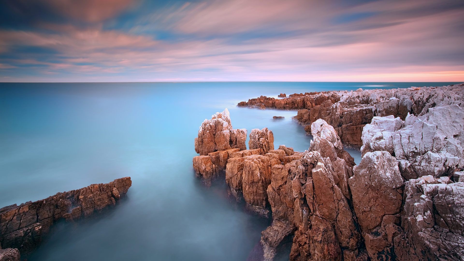 Bing Wallpaper (AU) 20251021 - Tuesday, 21st October, 2025