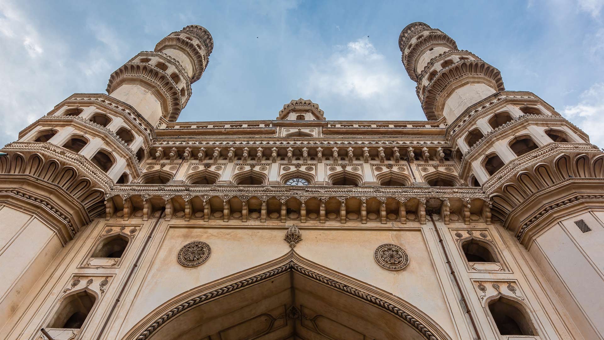 Minarets of Charminar, Hyderabad, Telangana (© RAJARSHI SENGUPTA/iStock/Getty Images)