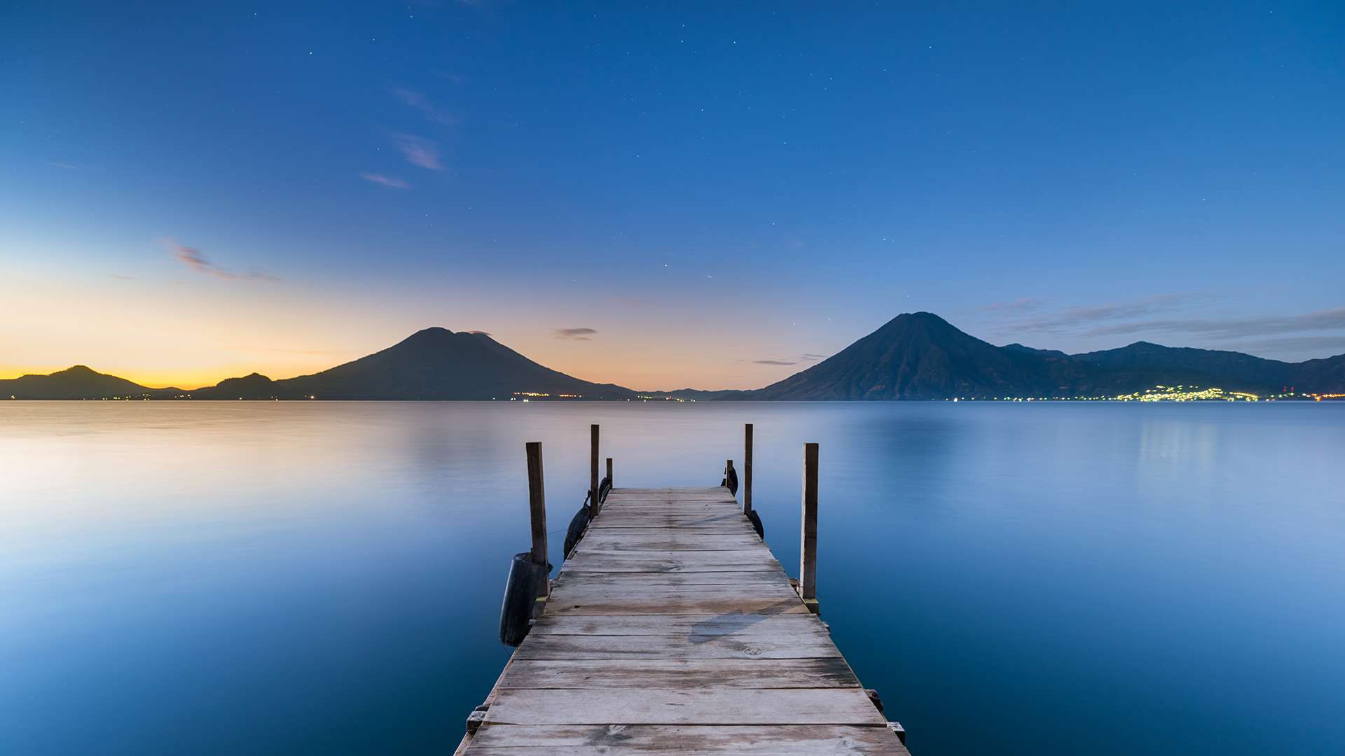 Lake Atitlán, Guatemala (© shayes17/Getty Images)