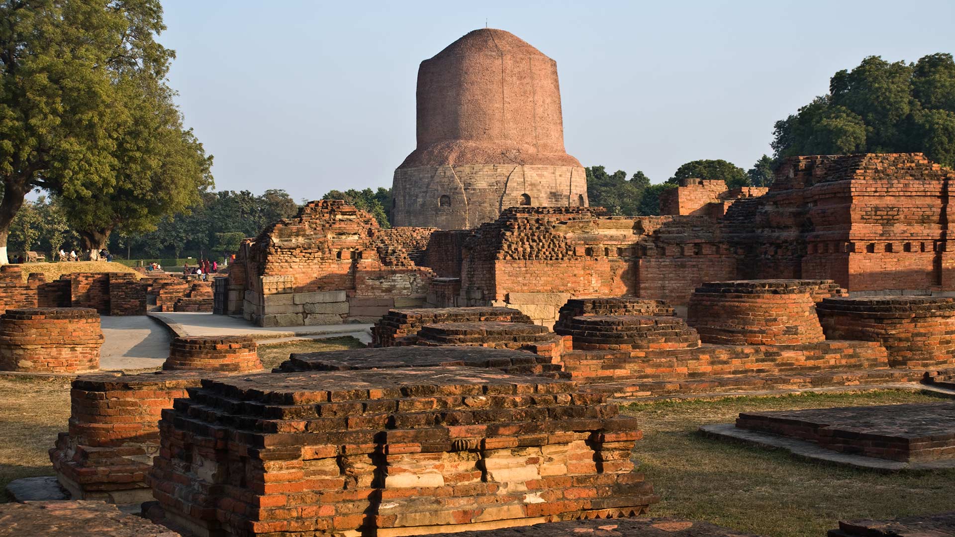 Dhamek Stupa, Sarnath, Varanasi, Uttar Pradesh (© franck metois/Moment/Getty Images)
