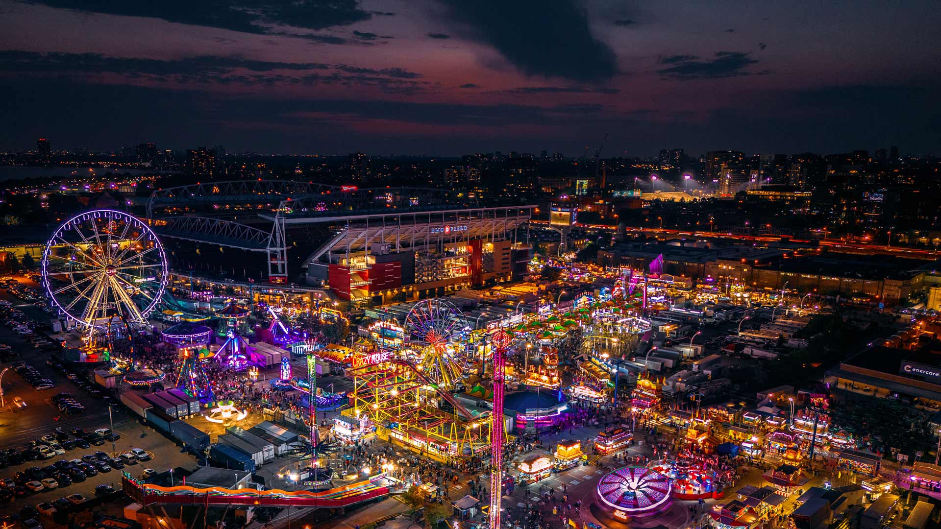 Aerial view of Canadian National Exhibition in Toronto (© Wirestock/Getty Images)